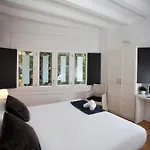 Hotel Sitges Rooms 홈스테이