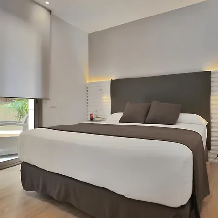 Hotel Sitges Rooms *